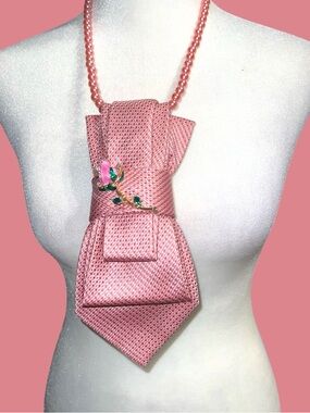 Pink Textured Statement Necklace Scarf with Floral Pin